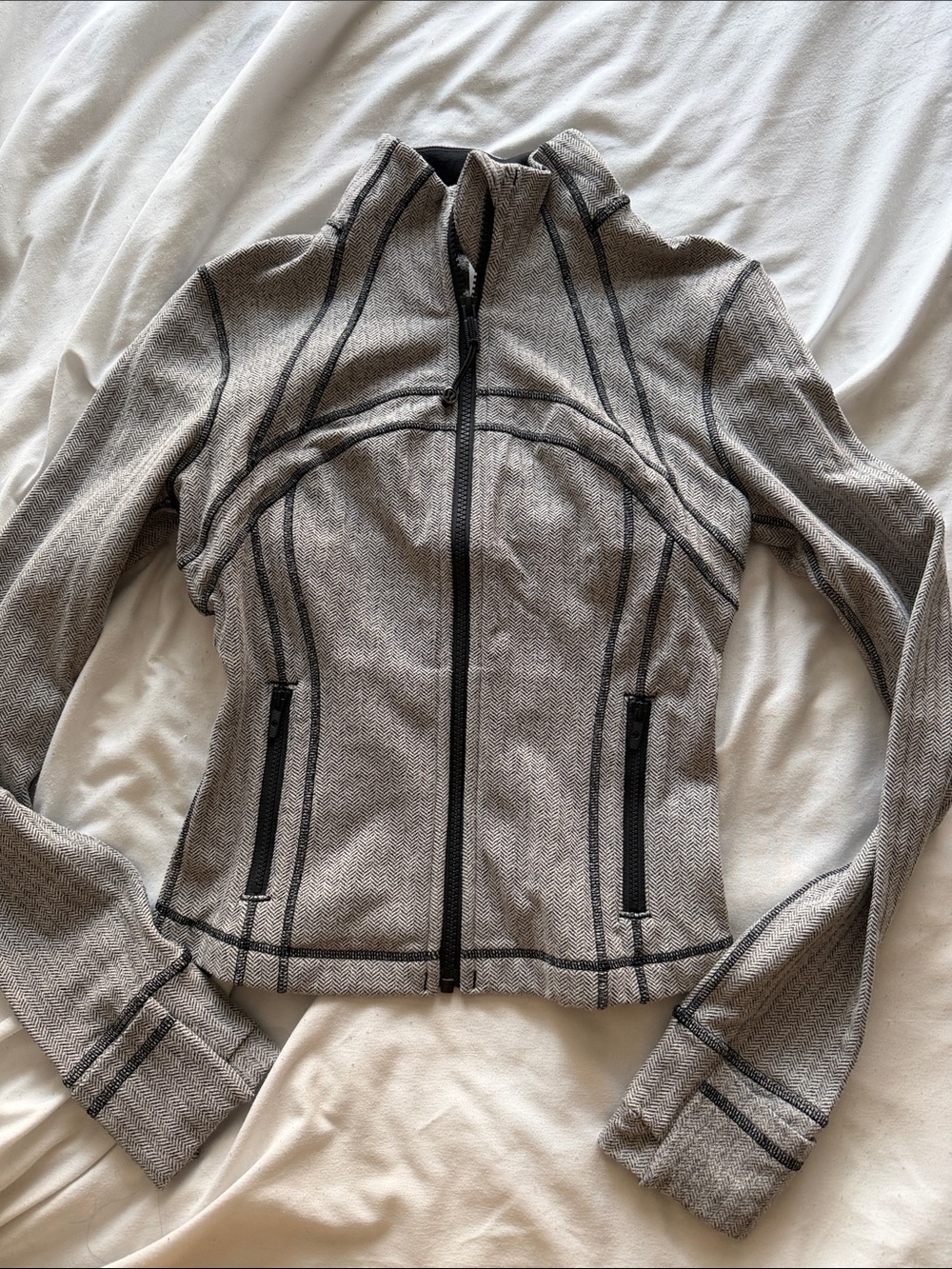 Lululemon Cropped Define Jacket